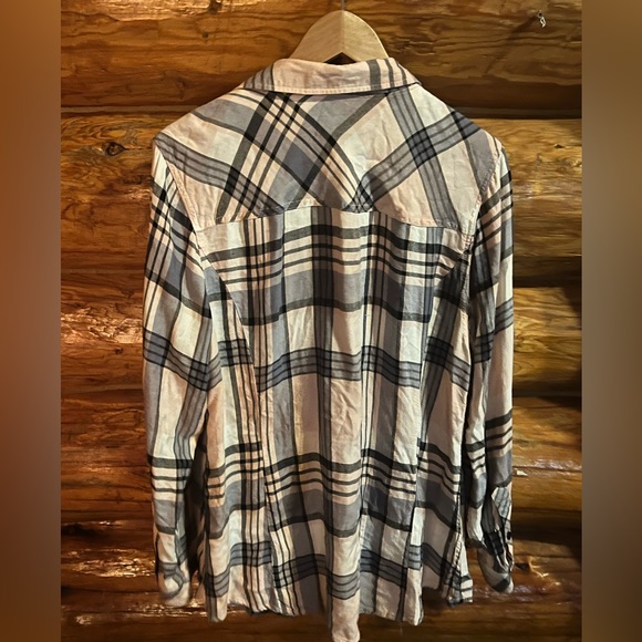 #43 TORRID size 2 pink plaid ( see pics - Picture 2 of 5